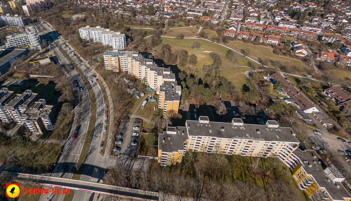 15.02.2023 - Marx-Zentrum und Karl-Marx-Ring mit Umgebung in Neuperlach